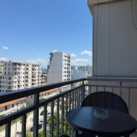 Between Sea And Town * Durrës